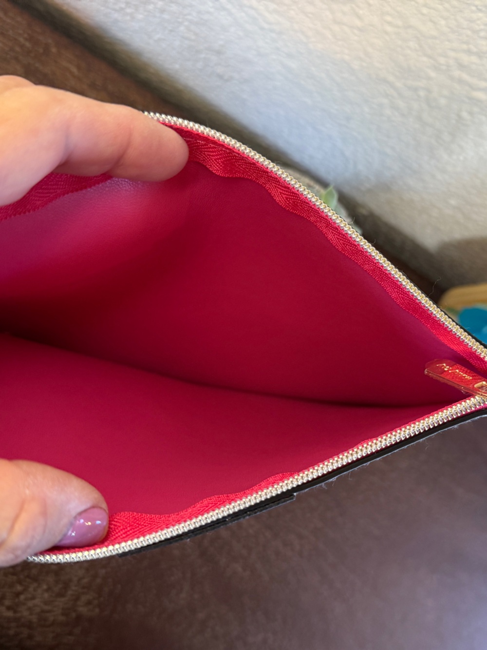 Mary Kay Floral Clutch / Cosmetic Pouch - Picture 11 of 14